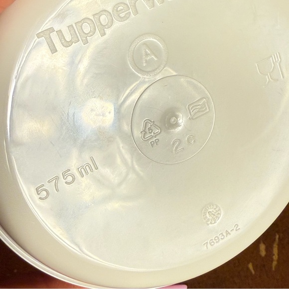 TUPPERWARE ONE TOUCH CHRISTMAS BUNDLE SET - Picture 13 of 13